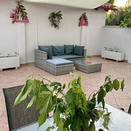 Patras Golden Suite Kültér fotó