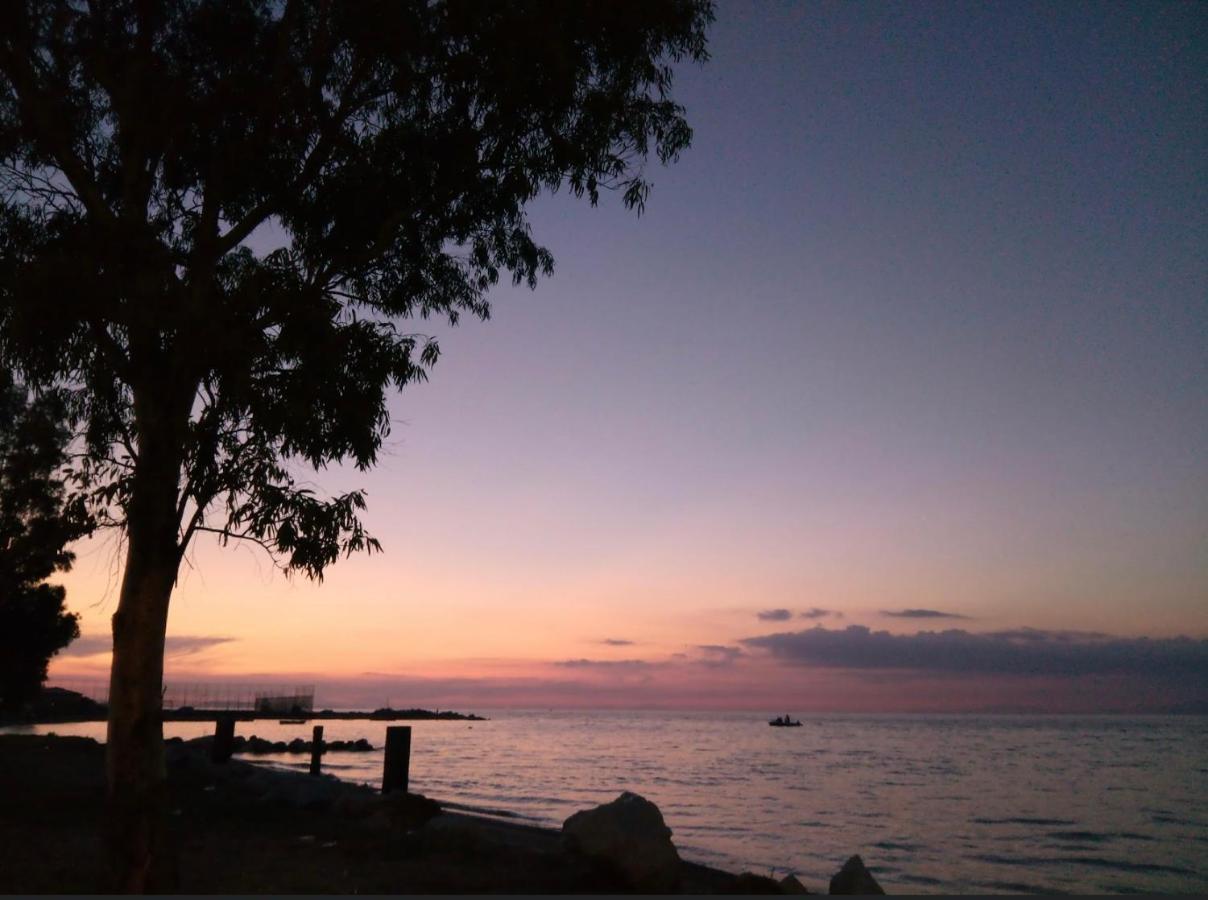 Patras Golden Suite Kültér fotó